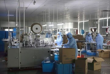 抗擊疫情,科技履約貸企業(yè)在行動(dòng) 8 升欣紡織品全力生產(chǎn),捐助武漢30萬(wàn)只口罩